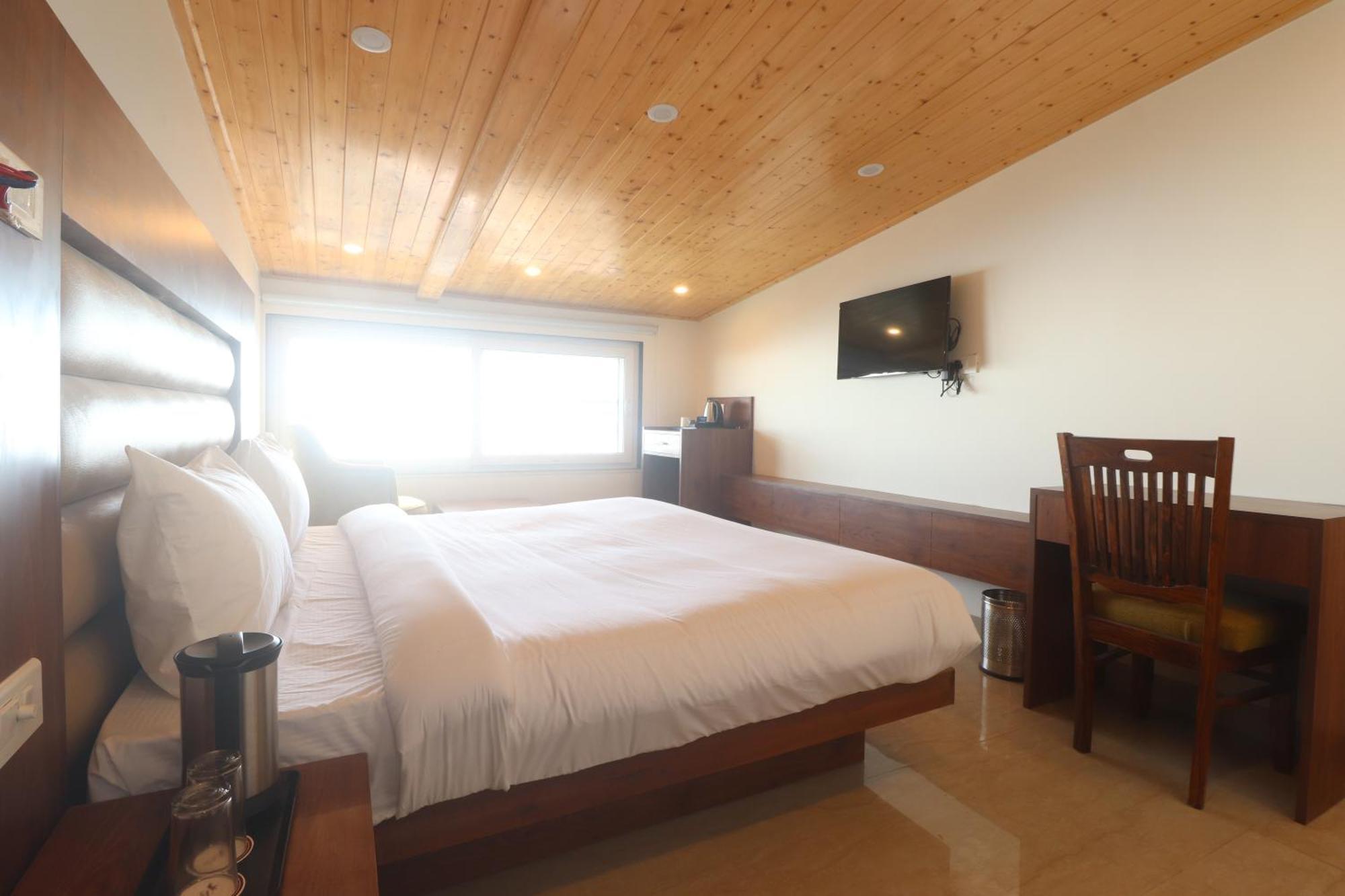 Hotel Mussoorie Heights Dehradun Eksteriør billede
